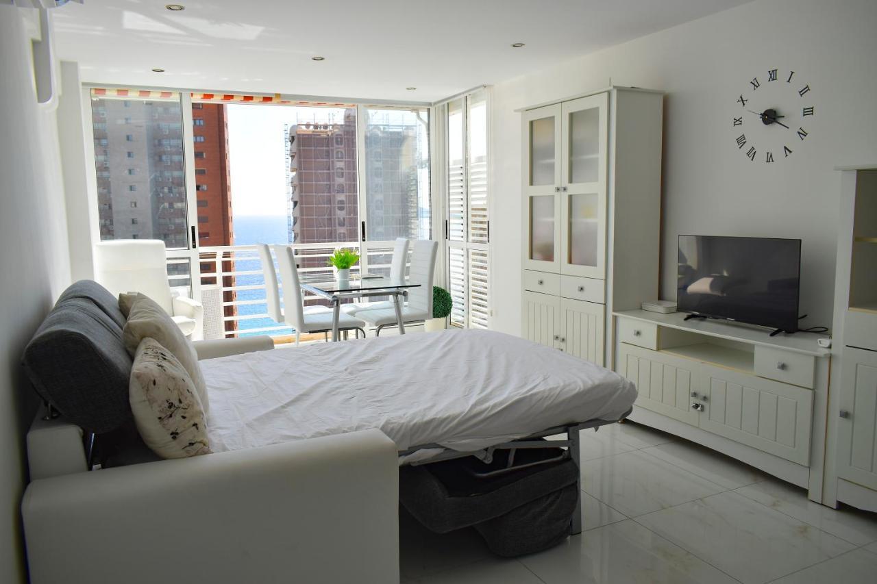Los Caballos Vip Playa Levante Бенидорм Экстерьер фото