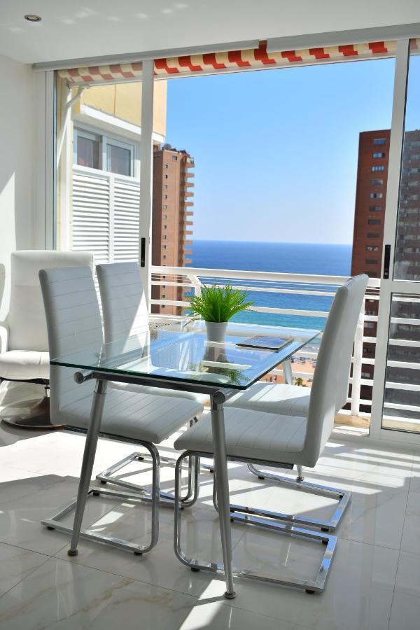 Los Caballos Vip Playa Levante Бенидорм Экстерьер фото