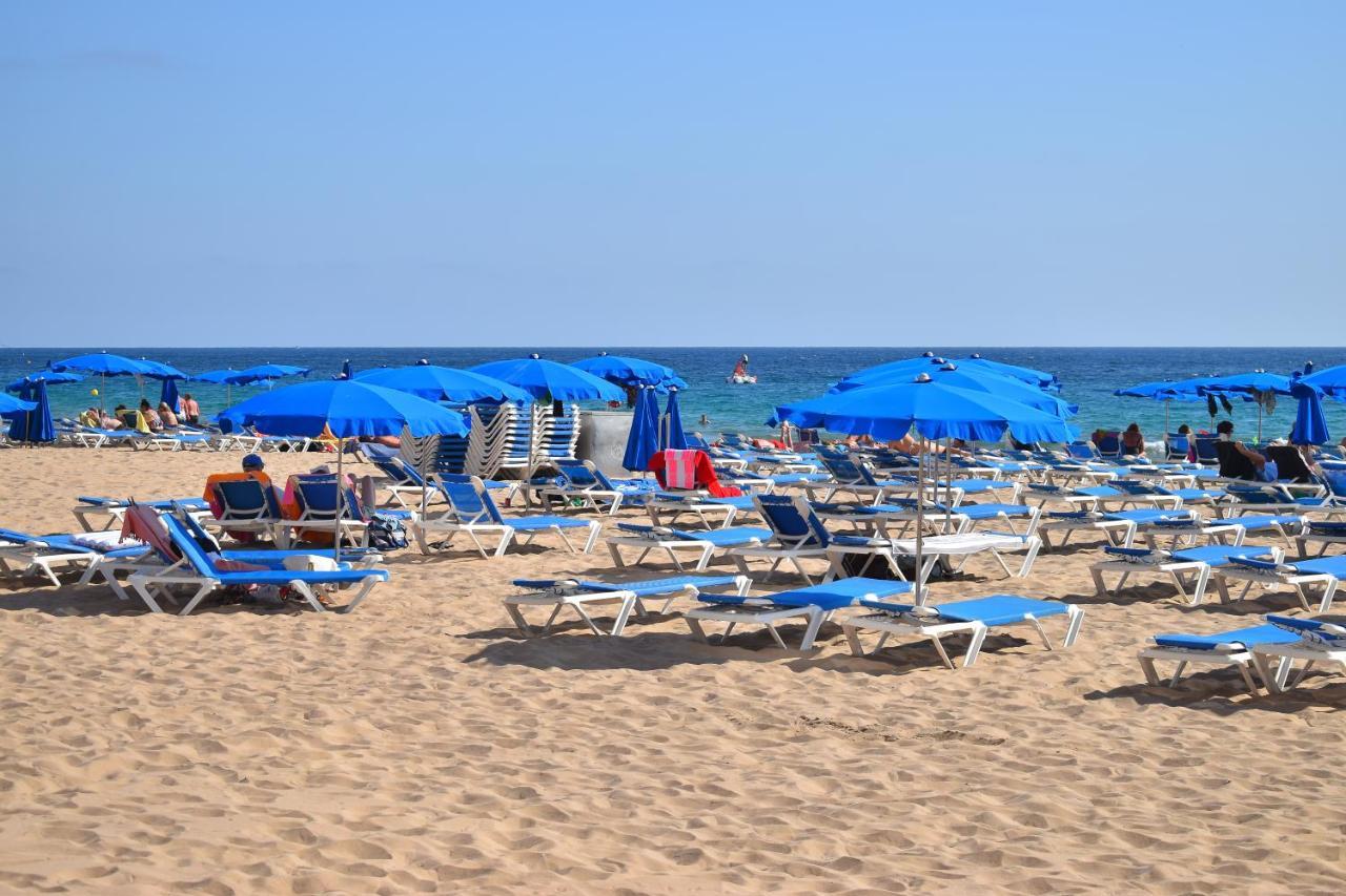 Los Caballos Vip Playa Levante Бенидорм Экстерьер фото
