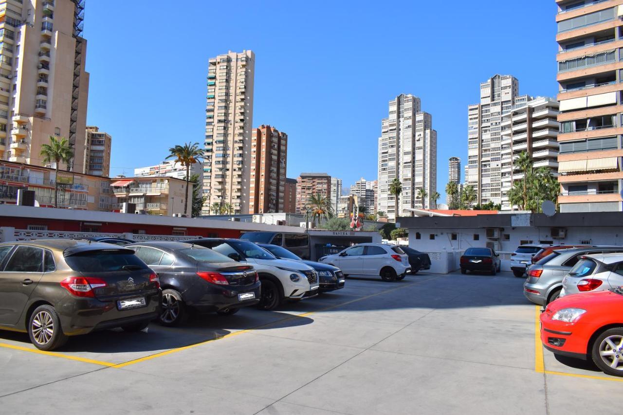 Los Caballos Vip Playa Levante Бенидорм Экстерьер фото